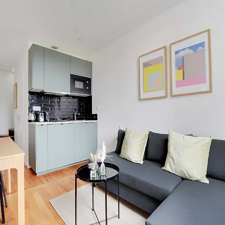 Modern - 1br-4p - *