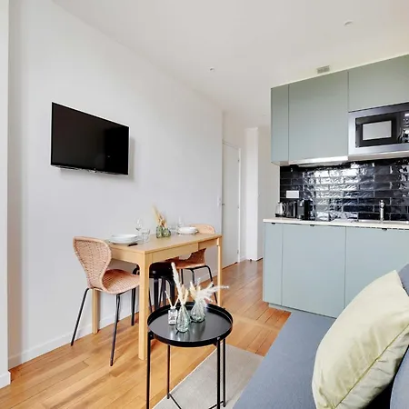 Modern - 1br-4p -